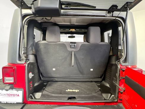 Used 2013 Jeep Wrangler Sport AWD/4WD image 33