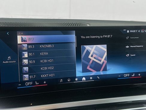 Used 2024 BMW i4 eDrive40 image 21