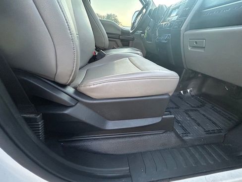 Used 2020 Ford F350 XL w/ Power Equipment Group image 21