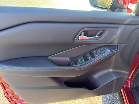 New 2026 Nissan Rogue SV image 13