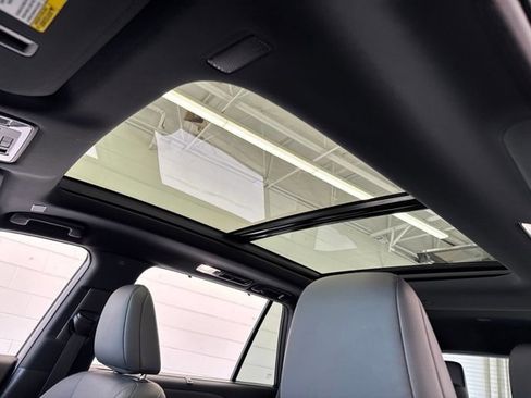 New 2026 Lexus TX 350 AWD image 17