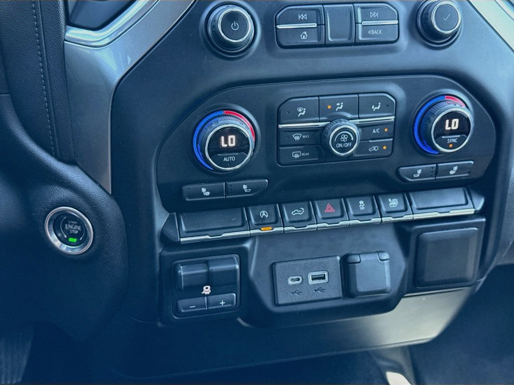 Used 2019 Chevrolet Silverado 1500 LT w/ All-Star Edition RWD image 16
