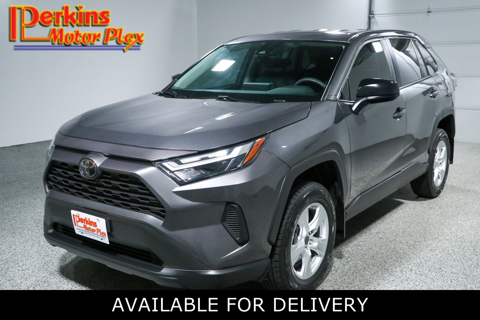 Used 2024 Toyota RAV4 LE FWD image 1
