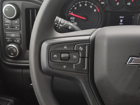 New 2026 Chevrolet Silverado 1500 Custom Trail Boss w/ LPO, Dark Essentials Package AWD/4WD image 13