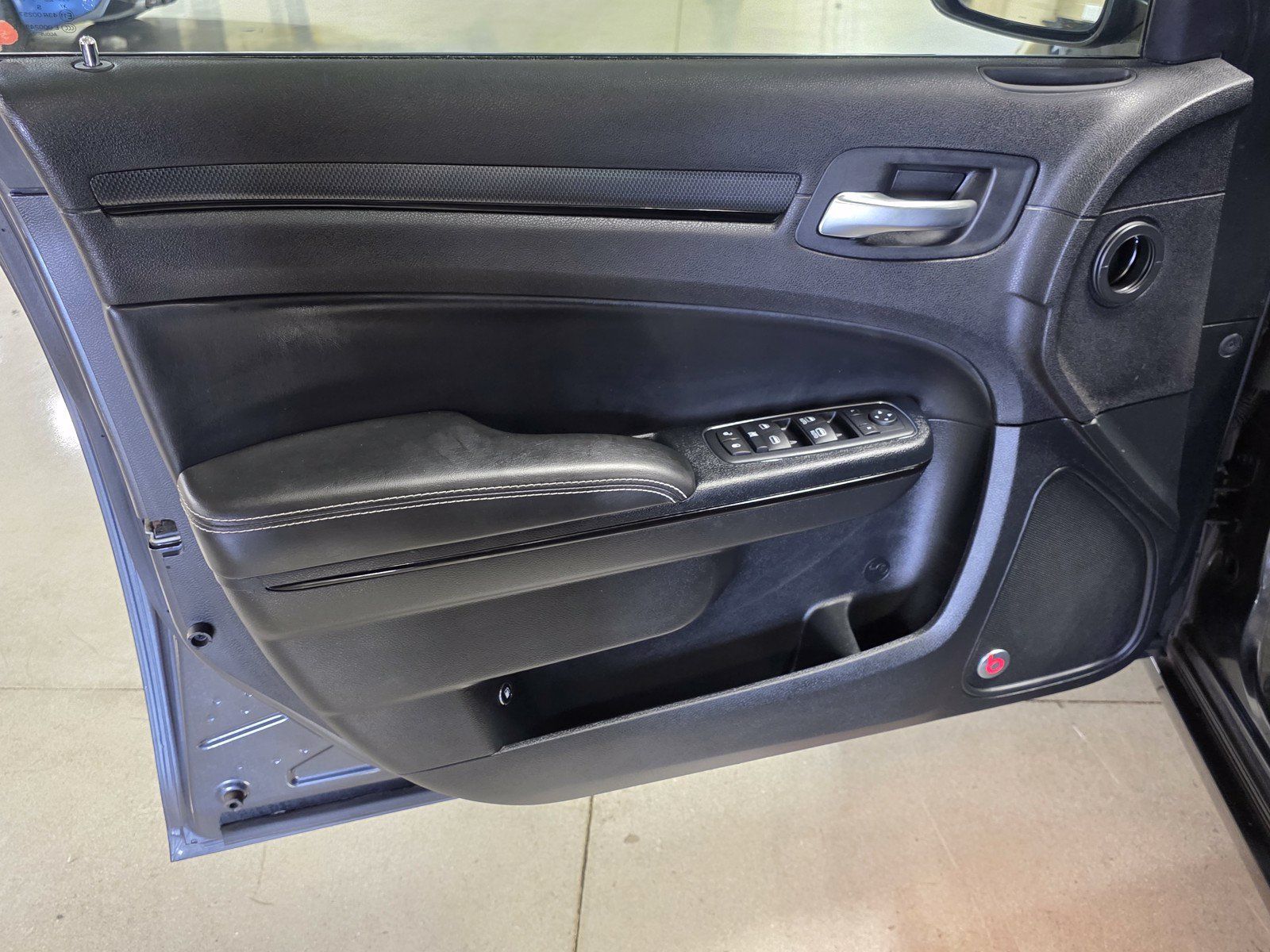 Used 2015 Chrysler 300 S RWD image 20
