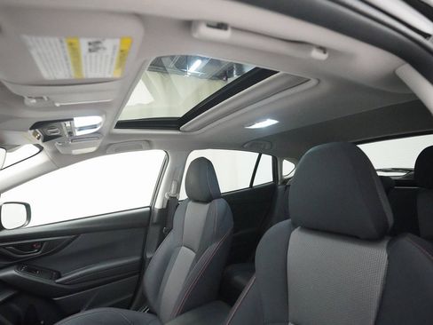 Used 2022 Subaru Crosstrek 2.0i Premium w/ Moonroof Package image 32