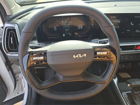 New 2026 Kia Sorento S AWD/4WD image 32