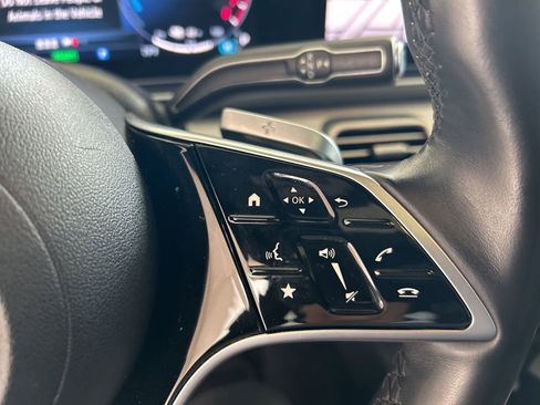 Used 2024 Mercedes-Benz GLE 450e 4MATIC image 49