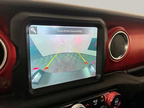 Used 2020 Jeep Gladiator Rubicon AWD/4WD image 26