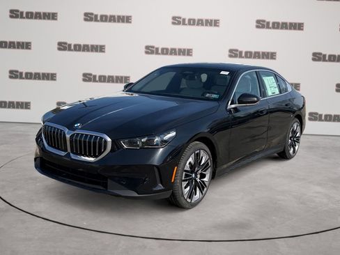 New 2026 BMW 530i xDrive w/ Premium Package AWD/4WD image 1