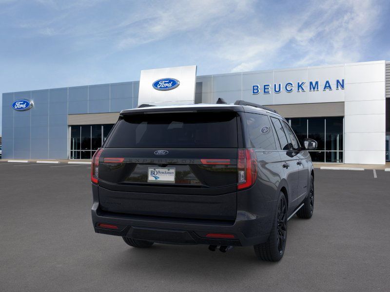 Used 2026 Ford Expedition Platinum w/ Stealth Performance Package AWD/4WD image 9