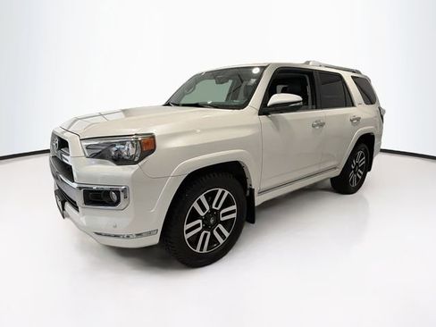 Used 2016 Toyota 4Runner Limited image 3