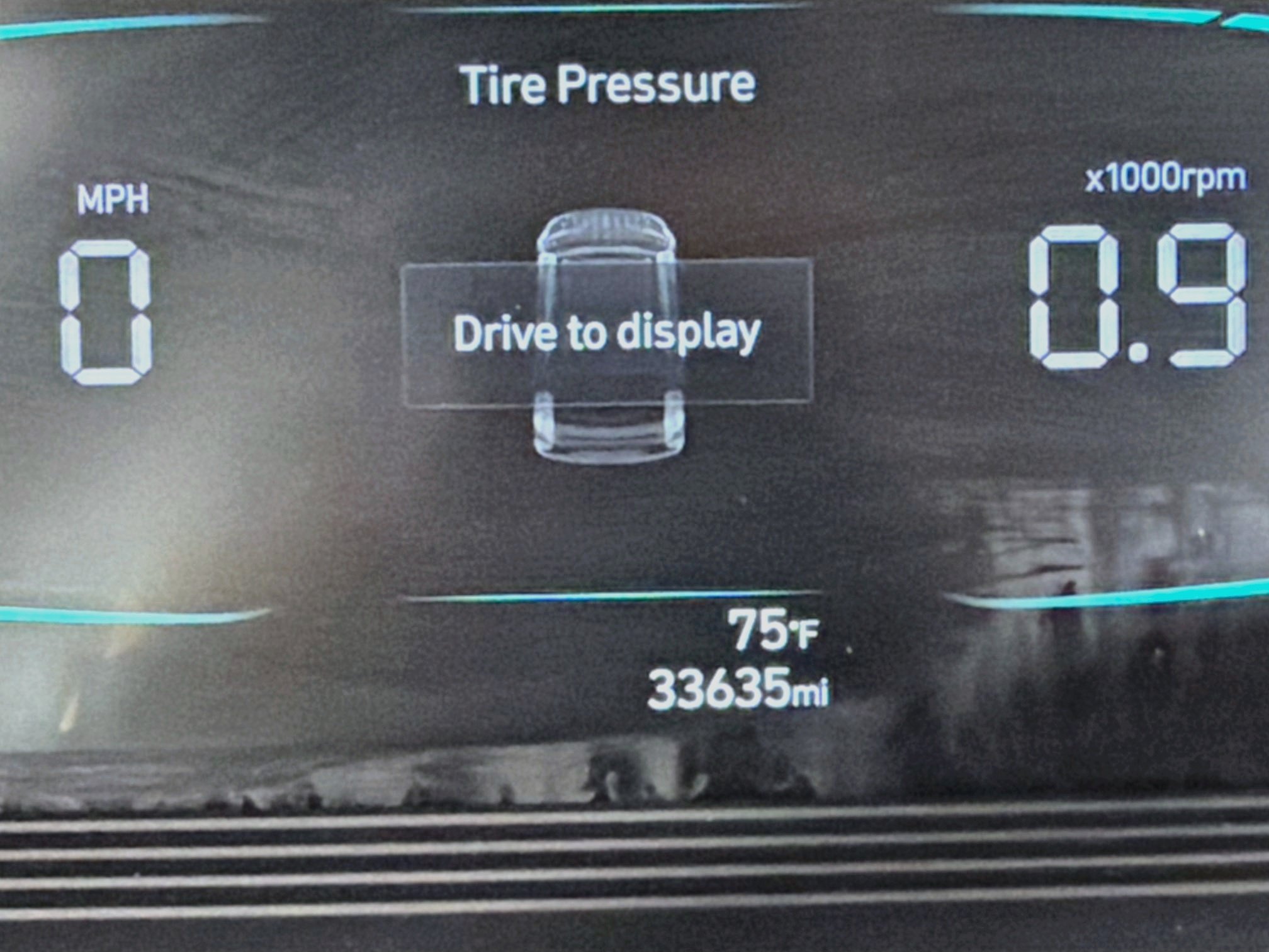 Used 2025 Hyundai Venue SEL FWD image 19