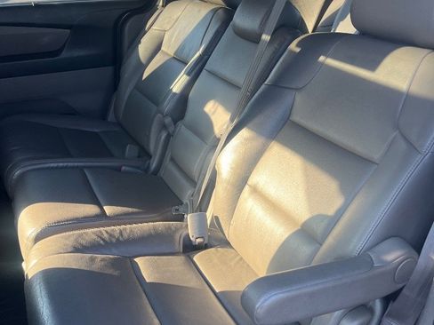 Used 2014 Honda Odyssey EX-L image 9