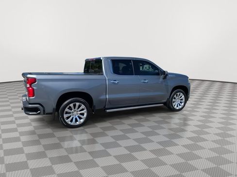 Used 2021 Chevrolet Silverado 1500 High Country w/ Technology Package image 7