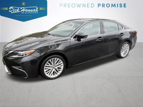 Used 2018 Lexus ES 350 w/ Luxury Package w/Wood Trim FWD image 1