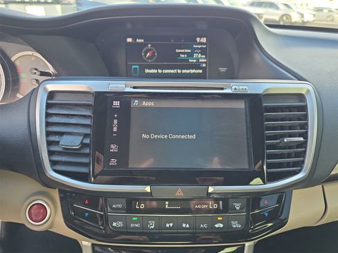 Used 2017 Honda Accord EX-L image 17