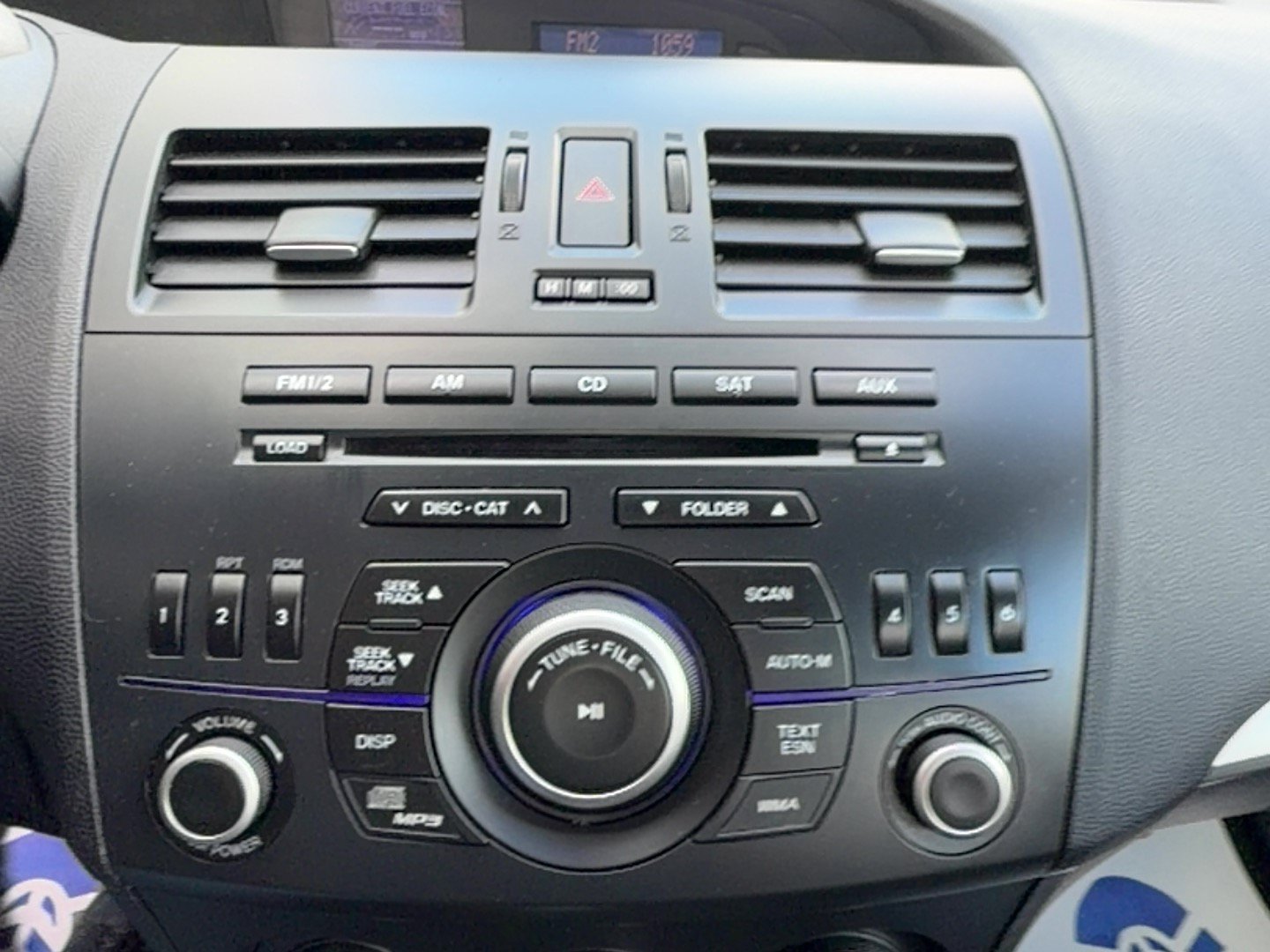 Used 2013 MAZDA MAZDA3 i Touring FWD image 8