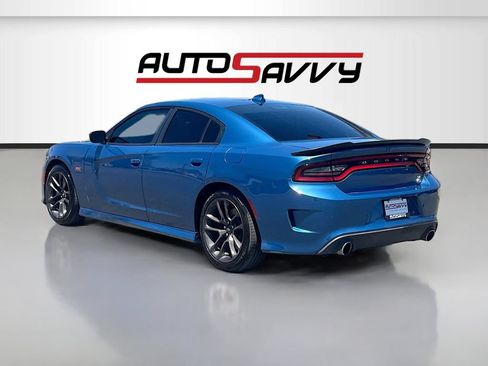 Used 2022 Dodge Charger Scat Pack RWD image 5