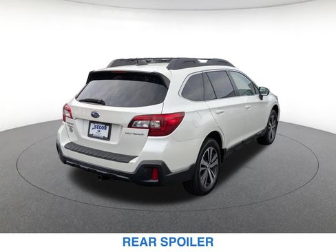 Used 2018 Subaru Outback 2.5i Limited AWD/4WD image 6