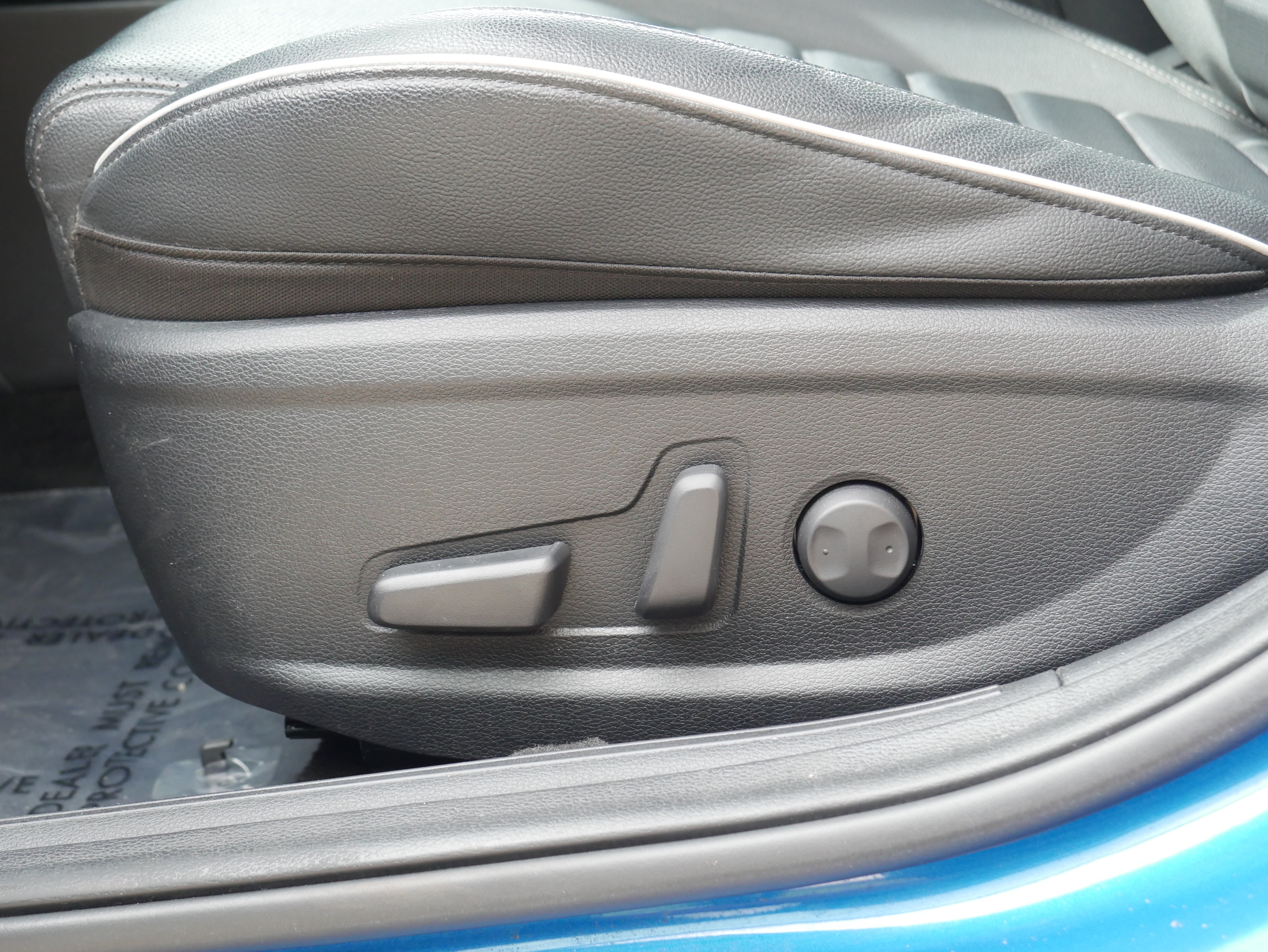 Used 2023 Kia Forte GT-Line w/ GT-Line Premium Package FWD image 13