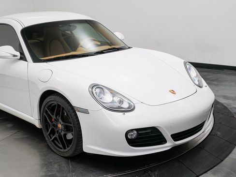 Used 2010 Porsche Cayman S image 6