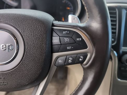 Used 2015 Jeep Grand Cherokee Overland w/ Advanced Technology Group image 17