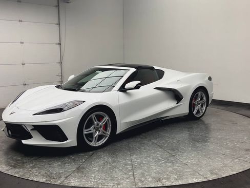 Certified 2020 Chevrolet Corvette Stingray Preferred Cpe w/ 2LT Preferred Equipment Group image 33