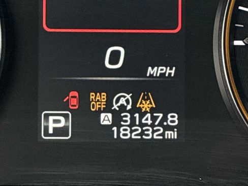 Used 2024 Subaru Outback Wilderness image 12