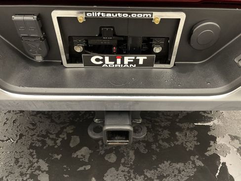 Used 2021 Chevrolet Silverado 2500 LTZ image 32