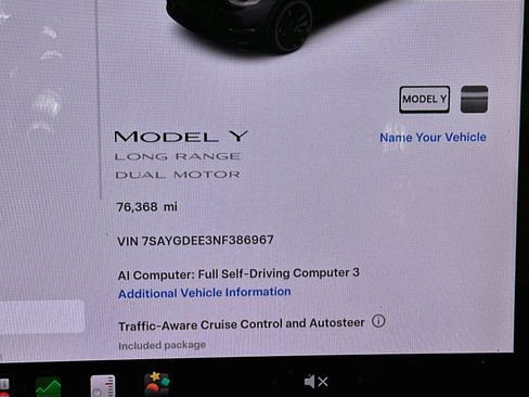 Used 2022 Tesla Model Y Long Range AWD/4WD image 17
