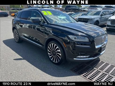 Certified 2023 Lincoln Nautilus Black Label w/ Cargo Utility Package AWD/4WD image 7