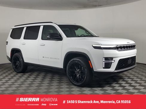 New 2026 Jeep Grand Wagoneer Limited image 1