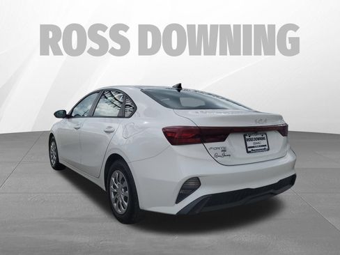 Used 2023 Kia Forte LX FWD image 6
