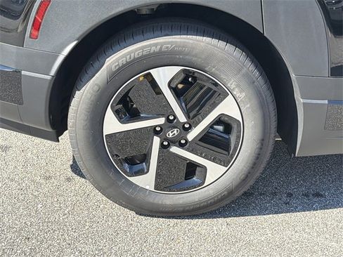 New 2026 Hyundai Ioniq 9 SE image 17