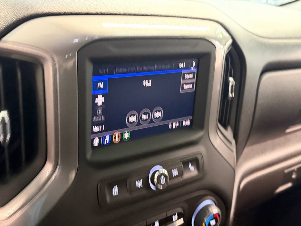 Used 2026 Chevrolet Silverado 1500 Custom RWD image 21