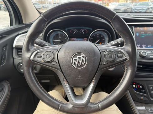 Used 2017 Buick Envision Essence image 40