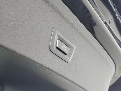 New 2026 BMW iX xDrive45 image 25