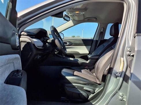 Used 2022 Jeep Compass Latitude image 19