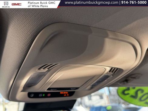 Used 2023 Buick Envision Essence image 28