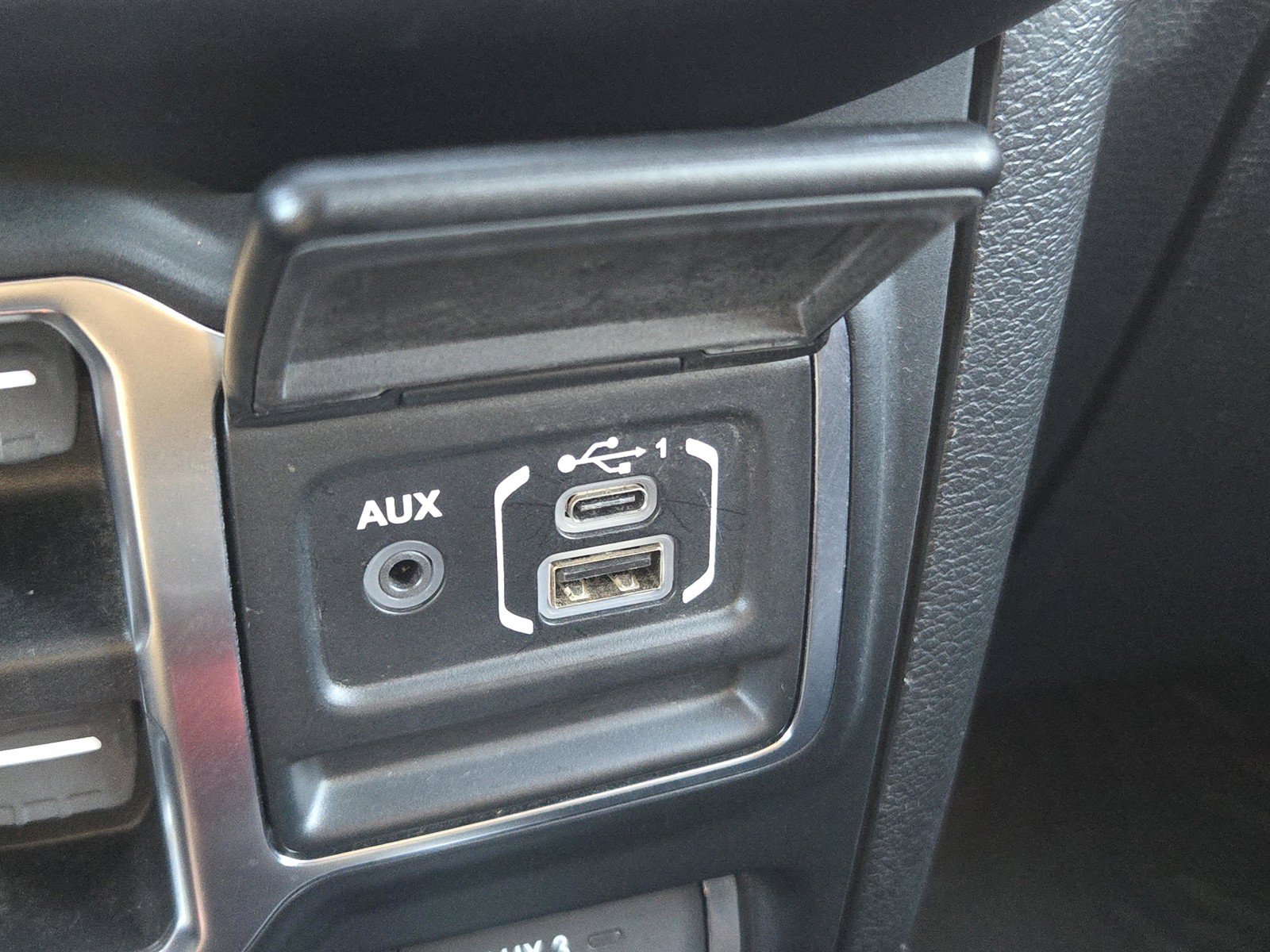 Used 2021 Jeep Wrangler Unlimited Rubicon AWD/4WD image 25