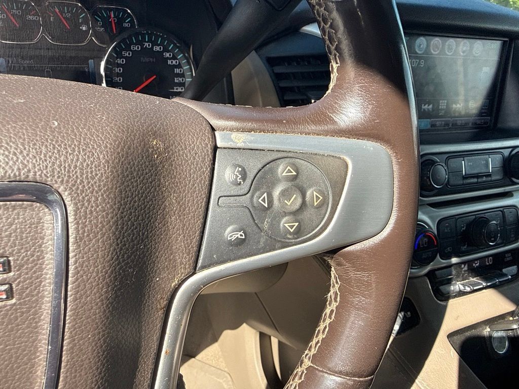 Used 2019 GMC Yukon SLT w/ Premium Edition AWD/4WD image 17
