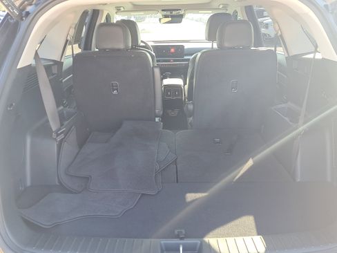 Used 2024 Kia Sorento SX image 7