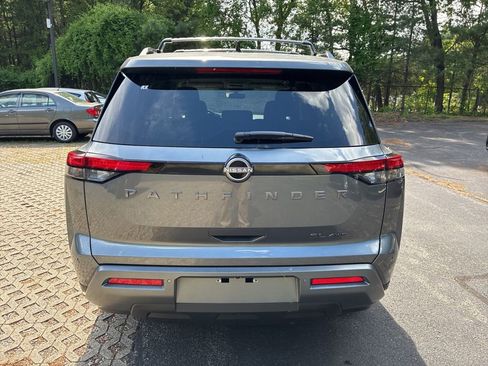 New 2026 Nissan Pathfinder SL AWD/4WD image 6