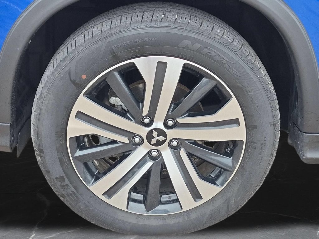 Used 2026 Mitsubishi Outlander Sport SE AWD/4WD image 31