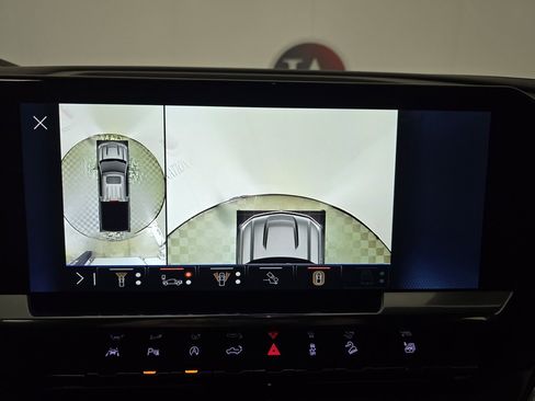 Used 2025 Chevrolet Silverado 1500 RST image 20