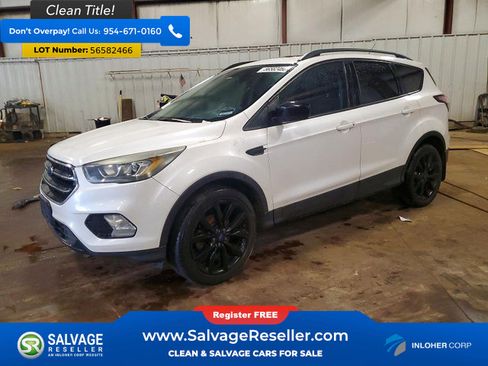 Used 2017 Ford Escape SE w/ Equipment Group 201A FWD image 1