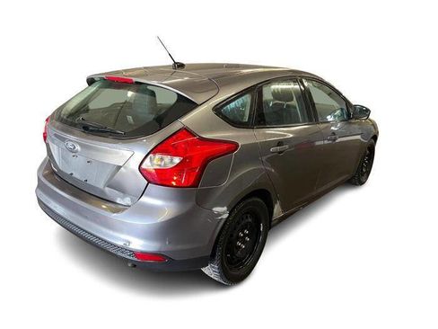 Used 2012 Ford Focus SE image 5