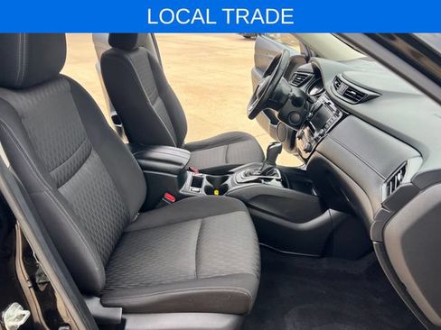 Used 2020 Nissan Rogue SV AWD/4WD image 13