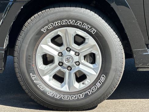 Used 2020 Toyota 4Runner Nightshade AWD/4WD image 27